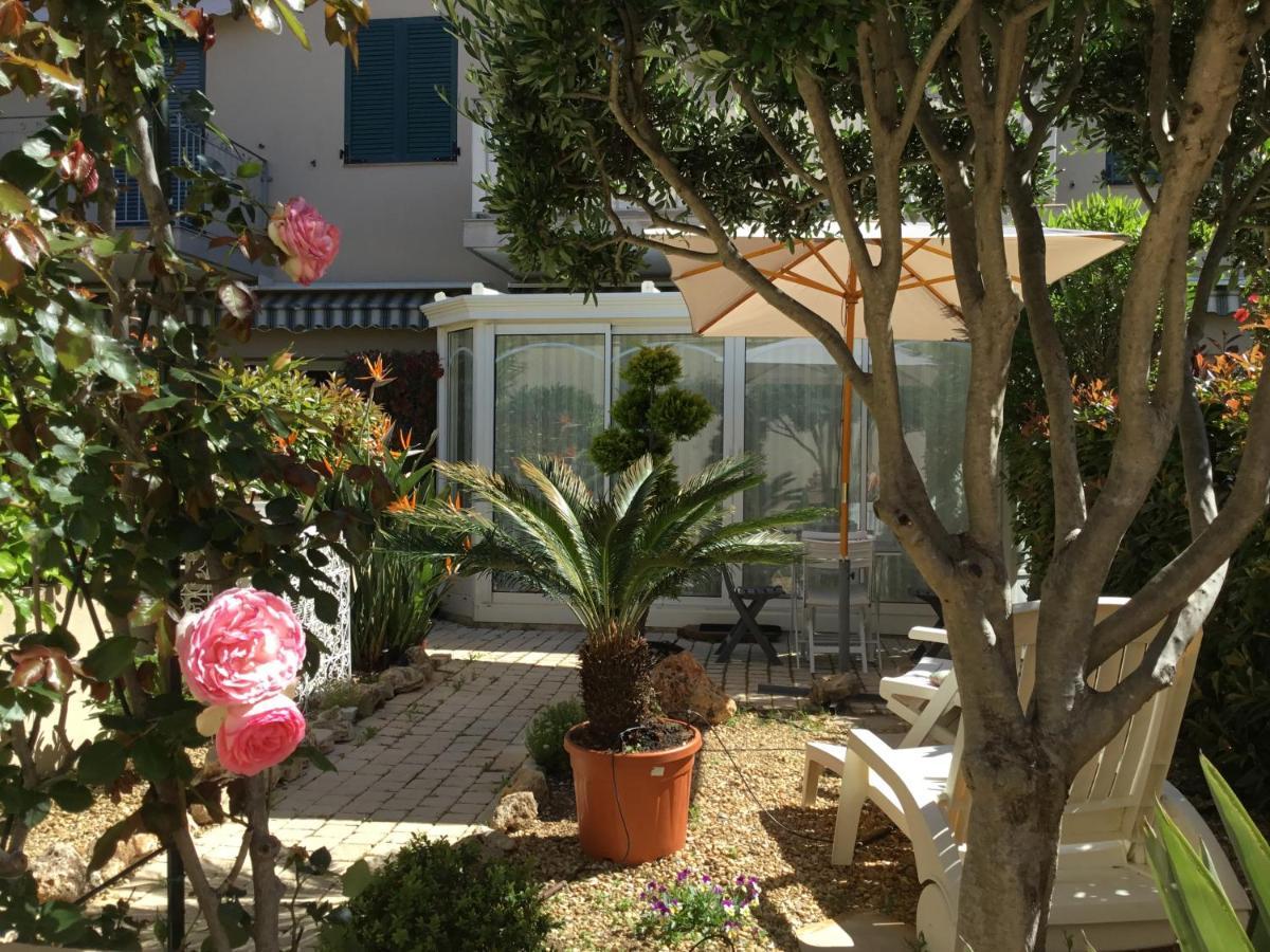 Mistral Gagnant Apartamento Fréjus Exterior foto